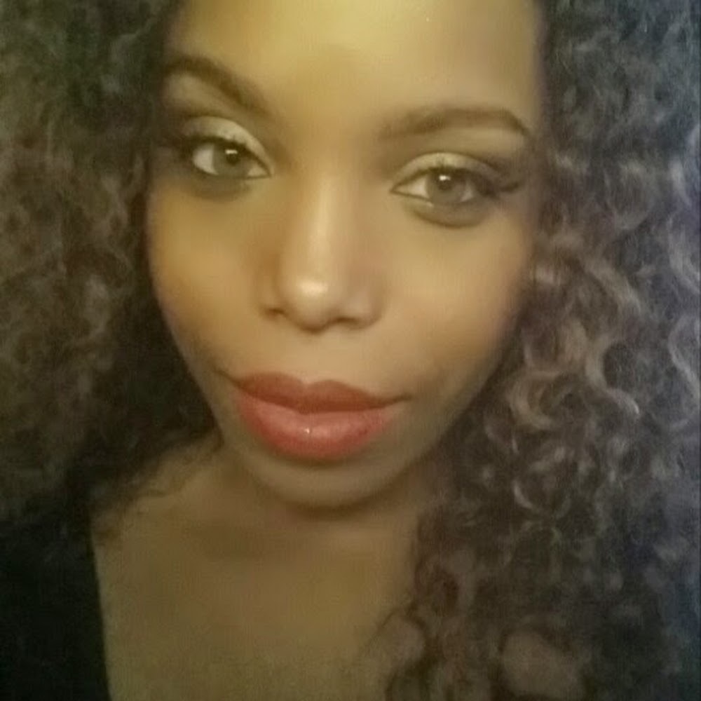 Meet your Posher, Shatara